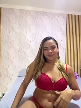 safadinhaquenteW online show from May 2026 01:25:02 PM