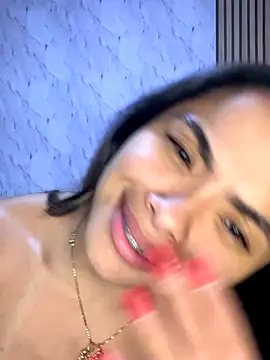 safadinhaquenteW online show from November 2025 08:02:02 PM