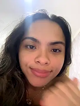 safadinhaquenteW online show from October 2025 08:43:02 PM