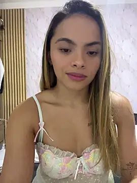 Snapshot of safadinhaquenteW chatting on February 2026 04:12:02 AM safadinhaquenteW online show from February 2026 04:12:02 AM