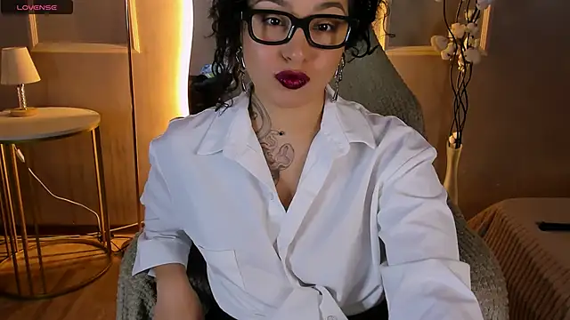 Aisha Goldstein online show from January 2026 06:06:01 AM