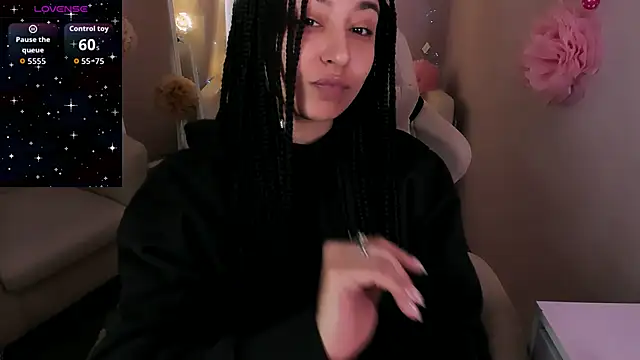 Aisha Goldstein online show from April 2026 05:58:02 AM