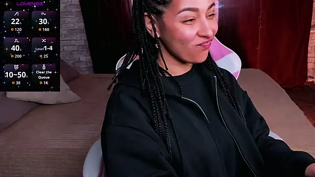 Aisha Goldstein online show from April 2026 08:37:02 AM