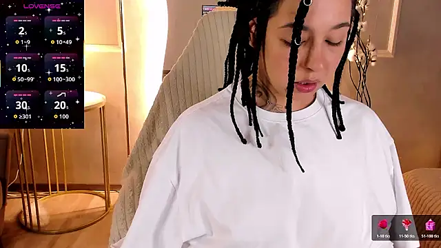 Aisha Goldstein online show from January 2026 07:01:02 AM