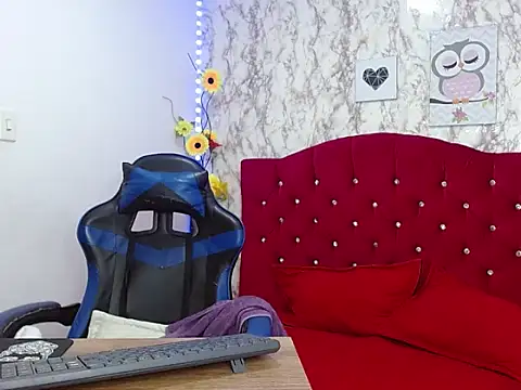  Danna Milf  online show from November 2025 02:09:02 PM