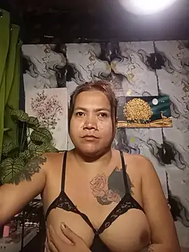 trishacummerts online show from June 2026 02:12:01 PM
