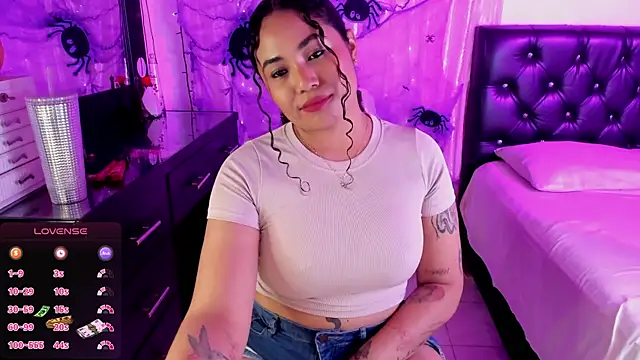 yournaughtysecret  online show from October 2025 08:10:02 PM