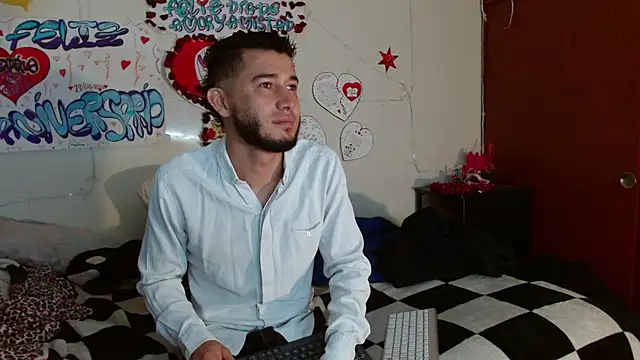 Snapshot of picante70_ chatting on December 2025 12:09:02 PM picante70 online show from December 2025 12:09:02 PM