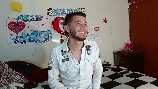 Snapshot of picante70_ chatting on December 2025 11:10:01 AM picante70 online show from December 2025 11:10:01 AM