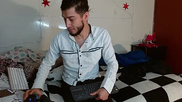 picante70  online show from December 2025 11:20:01 AM