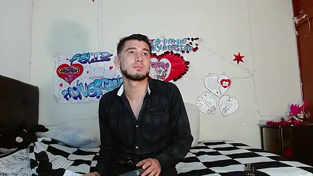 Snapshot of picante70_ chatting on February 2026 11:22:02 AM picante70 online show from February 2026 11:22:02 AM