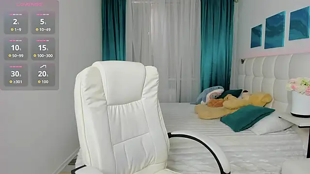 Snapshot of Angelie__Eyes chatting on October 2025 12:49:02 PM Angelie Eyes online show from October 2025 12:49:02 PM