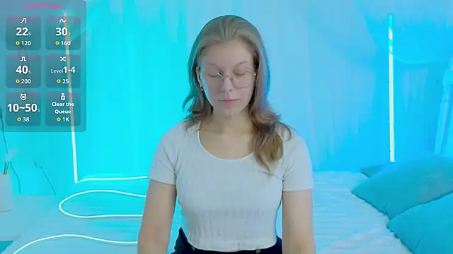 Snapshot of Angelie__Eyes chatting on October 2025 02:08:02 PM Angelie Eyes online show from October 2025 02:08:02 PM