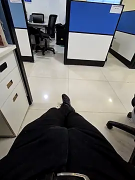 crawlerdrill online show from January 2026 07:01:01 AM