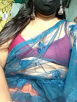 Snapshot of SX-ANA chatting on November 2025 11:13:02 AM SX-ANA online show from November 2025 11:13:02 AM