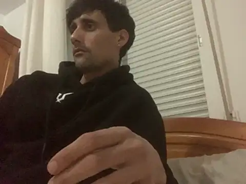 Snapshot of lucky1661 chatting on November 2025 04:28:02 AM lucky1661 online show from November 2025 04:28:02 AM