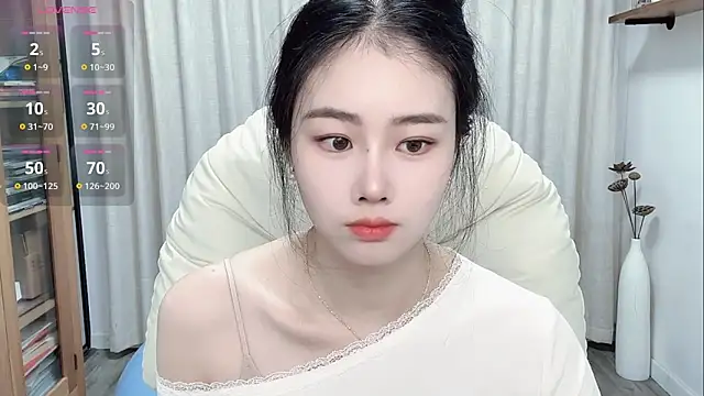 XFDLL-BAOBEI online show from October 2025 02:13:01 AM