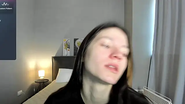 Snapshot of ChillGato chatting on October 2025 01:40:02 AM ChillGato online show from October 2025 01:40:02 AM