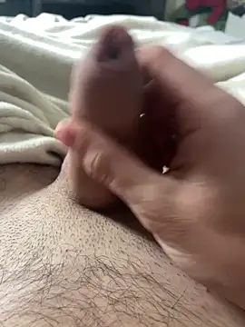 kevin-huge online show from November 2025 09:13:01 AM