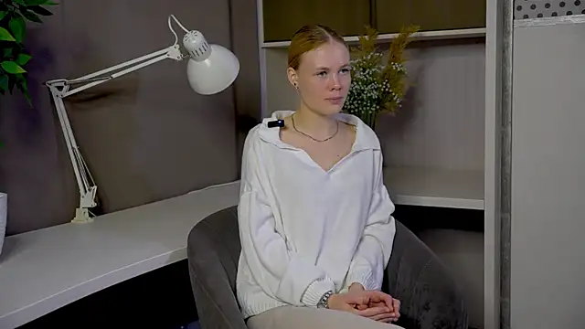 Snapshot of AletaKettler chatting on October 2025 11:01:01 AM AletaKettler online show from October 2025 11:01:01 AM