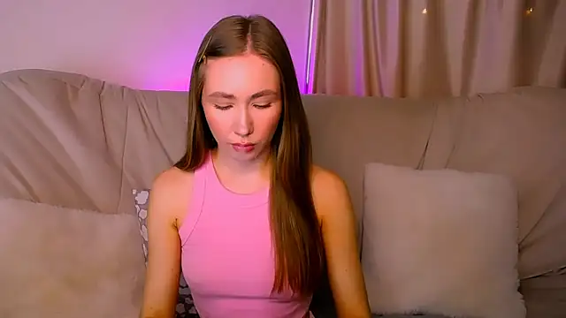 EllyColins online show from March 2026 03:32:01 AM