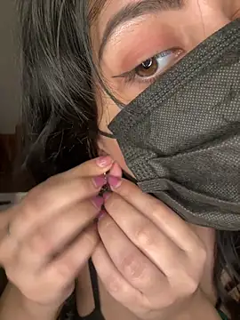 Hey-wifey online show from March 2026 12:43:01 PM