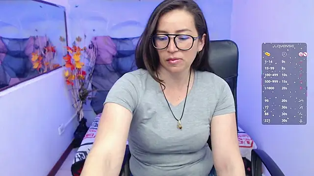 Lui Fer01 online show from November 2025 11:48:03 AM