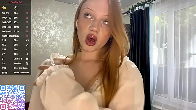 Iamlylu online show from November 2025 05:56:01 AM