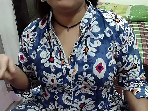 SexyRani2000 online show from November 2025 03:51:01 PM