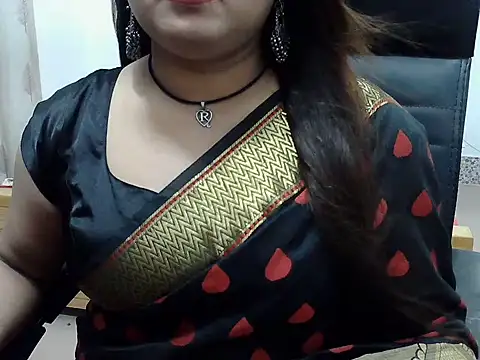 SexyRani2000 online show from August 2026 02:15:02 PM