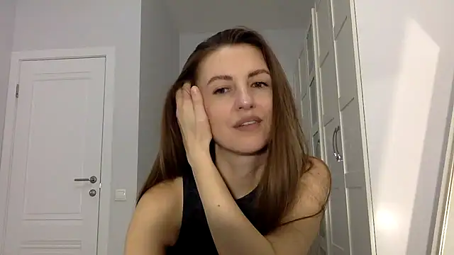 Snapshot of Melivorra chatting on April 2026 08:06:01 PM Melivorra online show from April 2026 08:06:01 PM