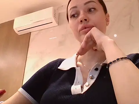 Snapshot of Yanorell chatting on February 2026 09:31:02 AM Yanorell online show from February 2026 09:31:02 AM