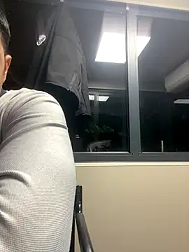 arasazgin online show from November 2025 12:27:02 AM