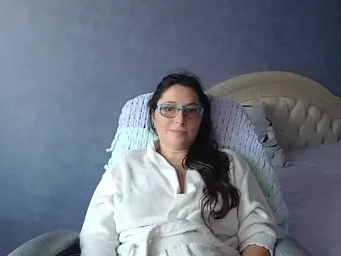 LuckyLisa23 online show from November 2025 09:24:01 AM