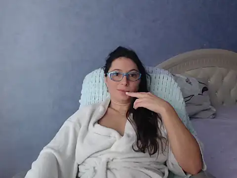 LuckyLisa23 online show from November 2025 10:41:02 AM