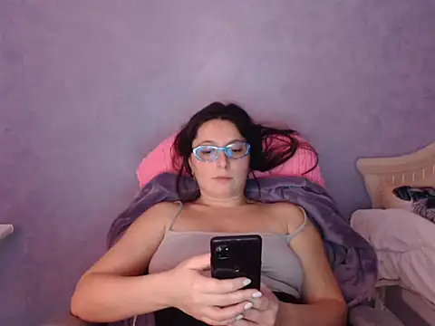 LuckyLisa23 online show from February 2026 10:31:01 PM