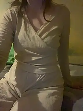 KittieCreme online show from February 2026 05:53:02 PM