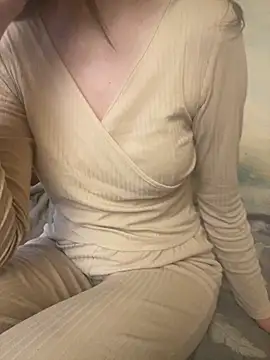 KittieCreme online show from February 2026 11:06:01 AM