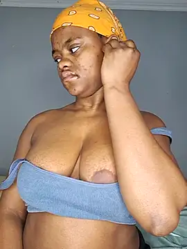 Snapshot of certifiedhottie2025 chatting on June 2026 07:14:02 AM certifiedhottie2025 online show from June 2026 07:14:02 AM