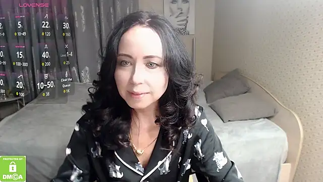 beautiful moon3 online show from December 2025 02:44:01 PM