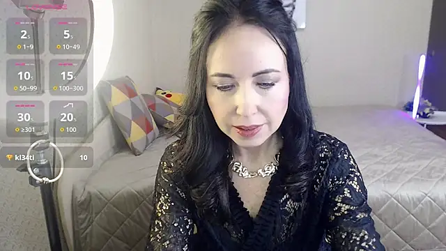 beautiful moon3 online show from April 2026 02:54:02 PM