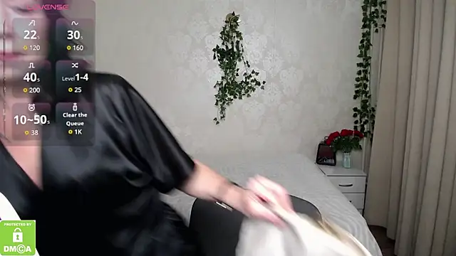 beautiful moon3 online show from November 2025 01:48:02 PM