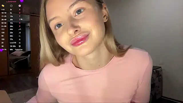 VictoriaMystery online show from December 2025 12:11:01 PM