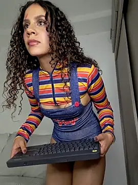 danna gomez 07 online show from October 2025 04:22:01 AM