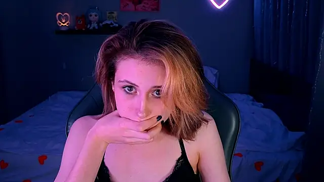 Snapshot of Keti_moon chatting on June 2026 08:54:02 PM Keti moon online show from June 2026 08:54:02 PM