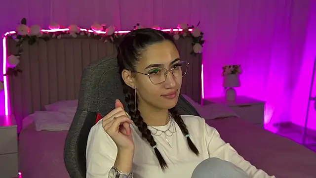 RebeckaThornton online show from November 2025 11:48:01 AM