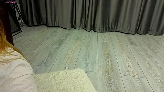 MissPompadure online show from February 2026 09:04:02 PM