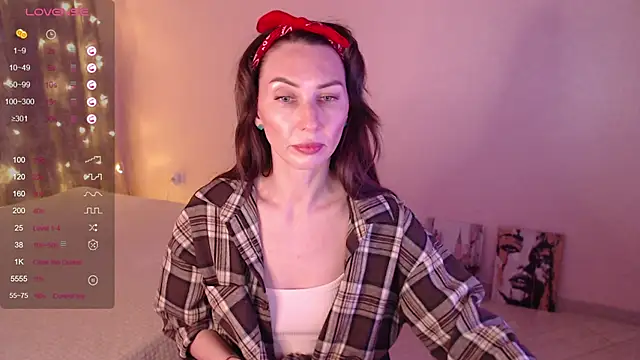 Lilith Sora online show from December 2025 11:11:02 PM