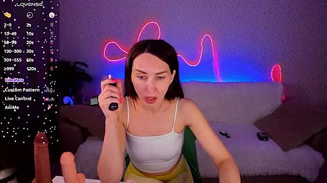 Lilith Sora online show from April 2026 10:23:02 PM