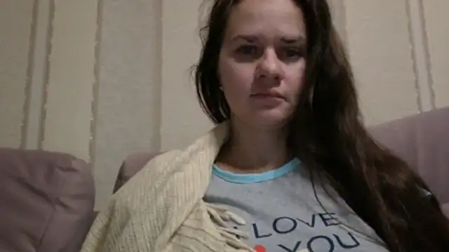 Snapshot of GiaaCaranggi chatting on November 2025 08:46:01 PM GiaaCaranggi online show from November 2025 08:46:01 PM